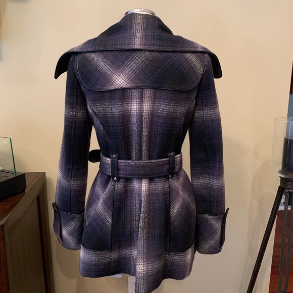 Blue wool pea coat with belted waist - Picture 4 of 7